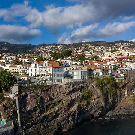 Апартаменты Barreirinha Front-line Sea View Ii By Madeira *