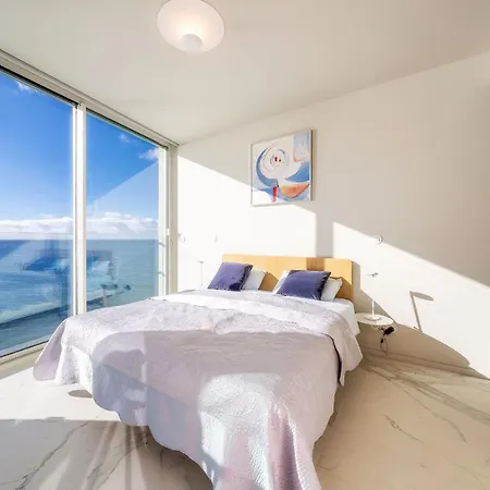 Barreirinha Front-line Sea View Ii By Madeira Apartment Funchal (Madeira)
