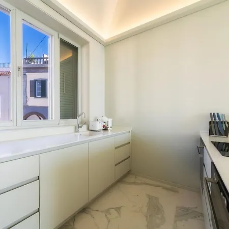 Barreirinha Front-line Sea View Ii By Madeira *