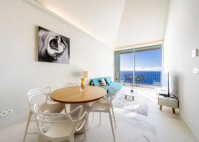 Barreirinha Front-line Sea View Ii By Madeira Appartamento *
