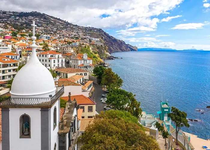 Barreirinha Front-line Sea View Ii By Madeira Funchal (Madeira)